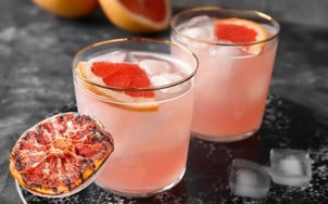 20220525012706-glasses-20of-20grilled-20grapefruit-20margarita