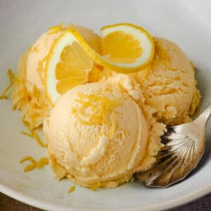 https://www.keep-calm-and-eat-ice-cream.com/lemon-ice-cream/#recipe